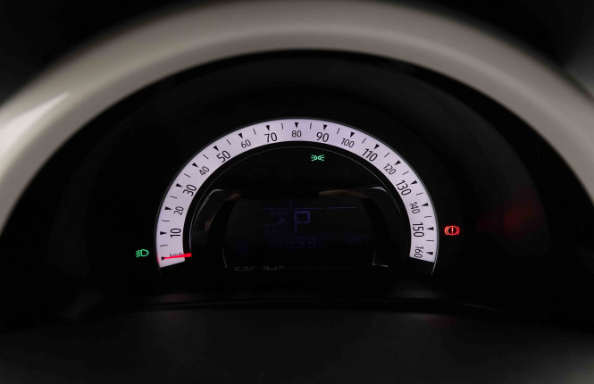 RENAULT_RENAULT_TWINGO_2549348_13.jpg