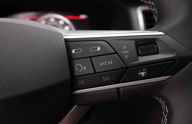 SEAT_SEAT_ATECA_2548776_16.jpg SEAT_SEAT_ATECA_2548776_16.jpg