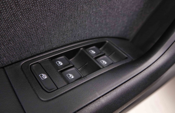 SEAT_SEAT_ATECA_2548776_17.jpg SEAT_SEAT_ATECA_2548776_17.jpg