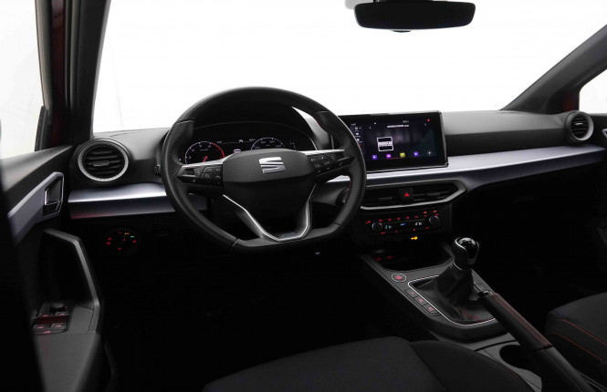 SEAT_SEAT_IBIZA_2549884_7.jpg