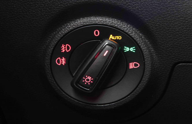SEAT_SEAT_IBIZA_2549884_9.jpg
