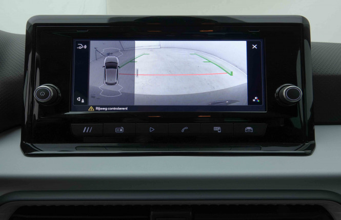 SEAT_SEAT_IBIZA_2654723_10.jpg