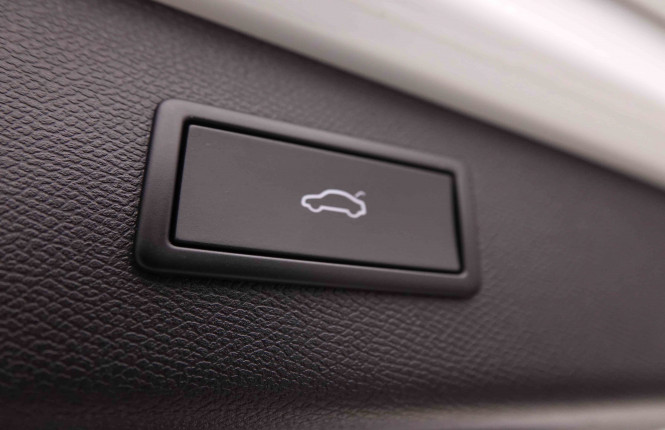 SEAT_SEAT_LEON_2550878_6.jpg SEAT_SEAT_LEON_2550878_6.jpg