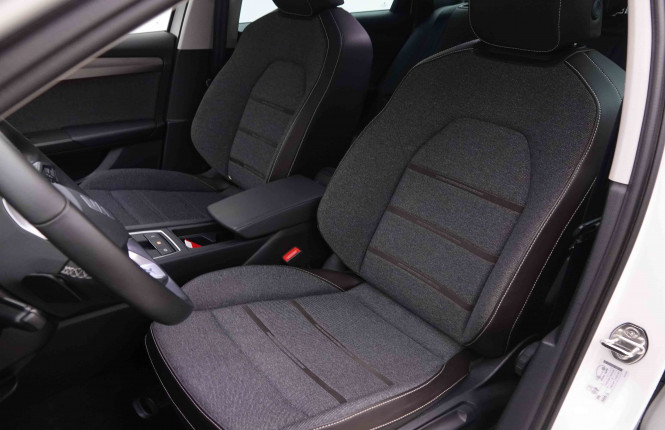 SEAT_SEAT_LEON_2550878_7.jpg SEAT_SEAT_LEON_2550878_7.jpg