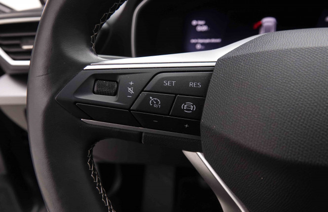 SEAT_SEAT_LEON_2551112_19.jpg SEAT_SEAT_LEON_2551112_19.jpg