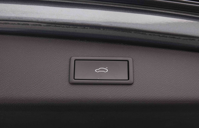 SEAT_SEAT_LEON_2551112_6.jpg SEAT_SEAT_LEON_2551112_6.jpg