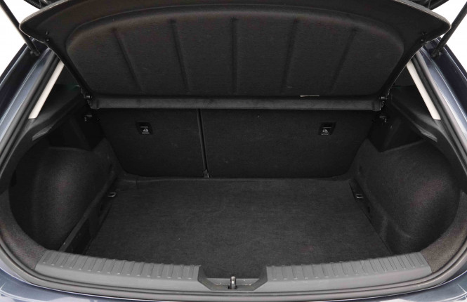 SEAT_SEAT_LEON_2654441_5.jpg SEAT_SEAT_LEON_2654441_5.jpg