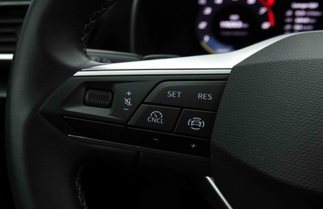 SEAT_SEAT_LEON_2654442_16.jpg SEAT_SEAT_LEON_2654442_16.jpg