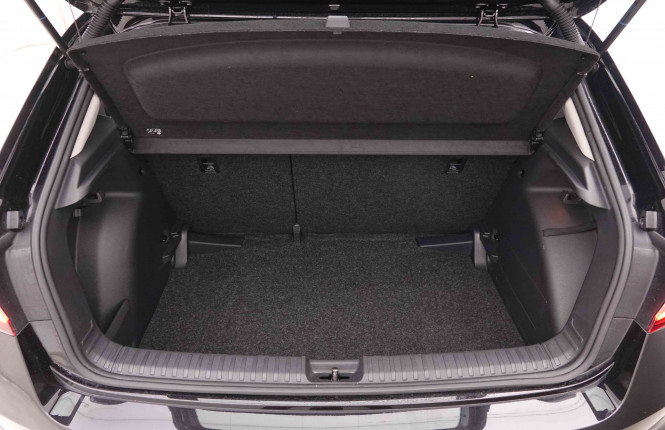 SKODA_SKODA_FABIA_2549907_5.jpg