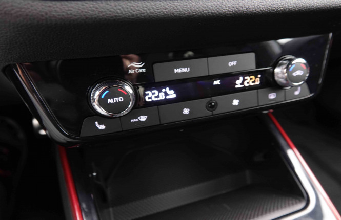 SKODA_SKODA_FABIA_2550201_15.jpg