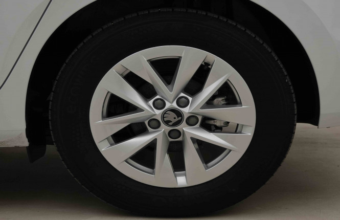 SKODA_SKODA_FABIA_2653238_20.jpg