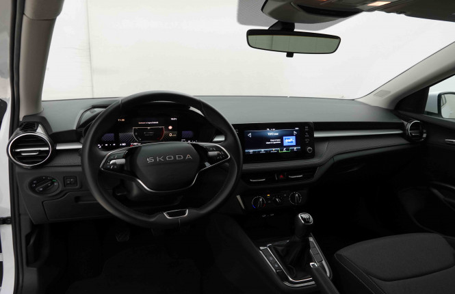 SKODA_SKODA_FABIA_2653238_7.jpg