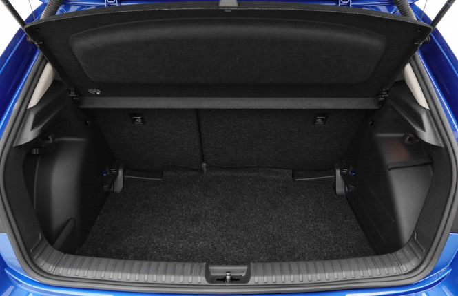SKODA_SKODA_FABIA_2653241_5.jpg