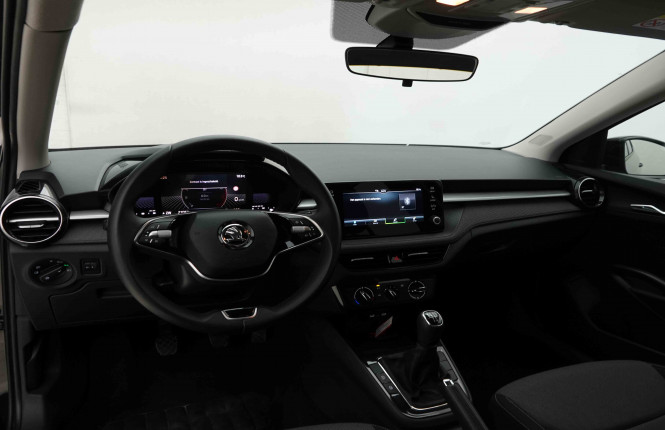 SKODA_SKODA_FABIA_2653508_7.jpg