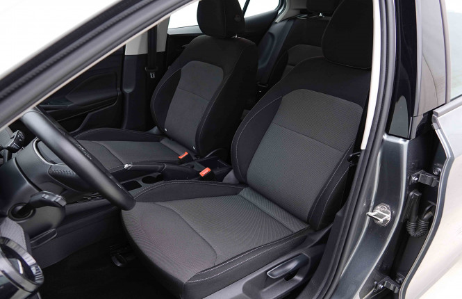 SKODA_SKODA_FABIA_2655123_6.jpg