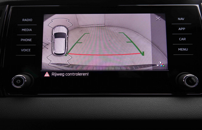 SKODA_SKODA_KAROQ_2551659_10.jpg SKODA_SKODA_KAROQ_2551659_10.jpg