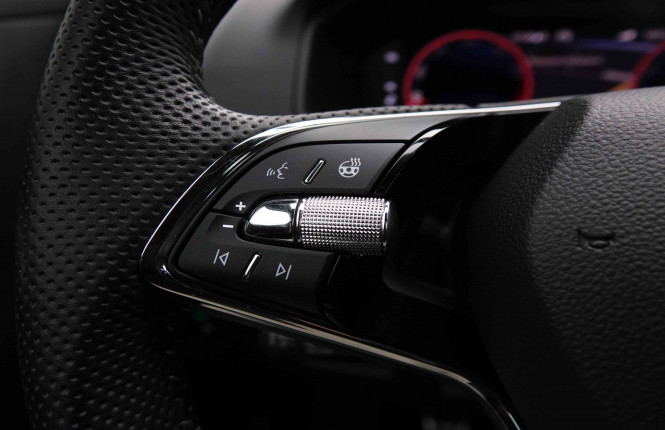 SKODA_SKODA_KAROQ_2551659_18.jpg SKODA_SKODA_KAROQ_2551659_18.jpg