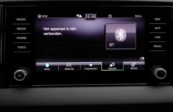 SKODA_SKODA_KAROQ_2653074_10.jpg