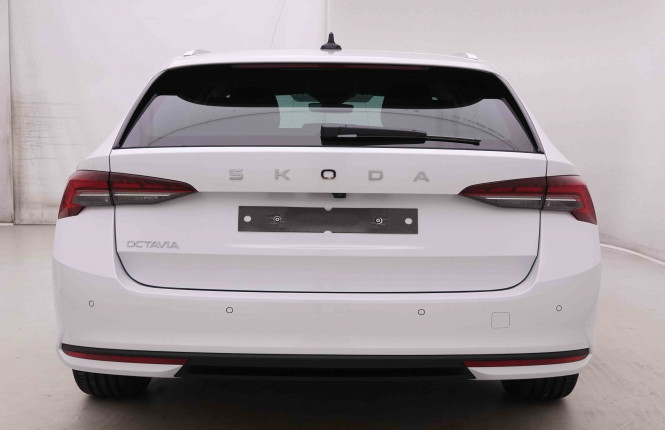 SKODA_SKODA_OCTAVIA_2549767_27.jpg