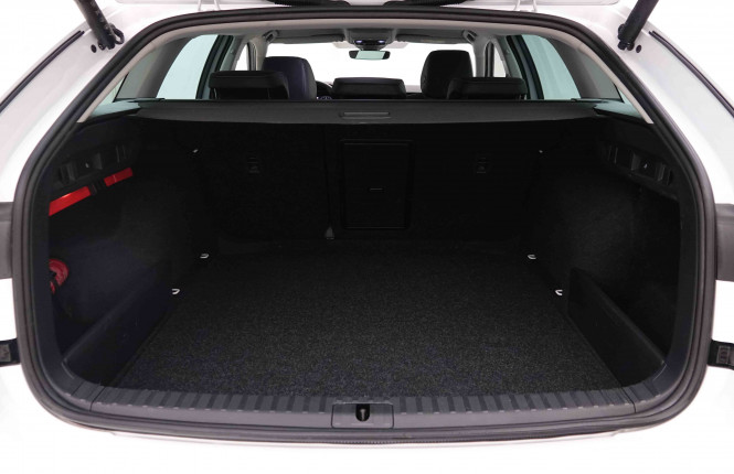 SKODA_SKODA_OCTAVIA_2551692_5.jpg SKODA_SKODA_OCTAVIA_2551692_5.jpg