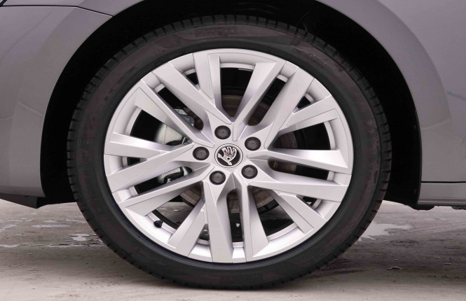 SKODA_SKODA_OCTAVIA_2654670_20.jpg SKODA_SKODA_OCTAVIA_2654670_20.jpg