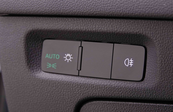 SKODA_SKODA_OCTAVIA_2654670_37.jpg SKODA_SKODA_OCTAVIA_2654670_37.jpg