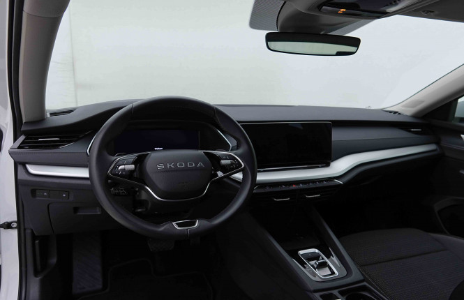 SKODA_SKODA_OCTAVIA_2655271_7.jpg
