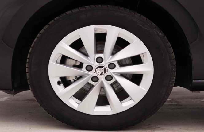 SKODA_SKODA_SCALA_2446865_19.jpg