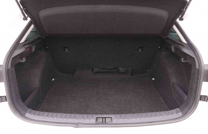 SKODA_SKODA_SCALA_2550527_5.jpg