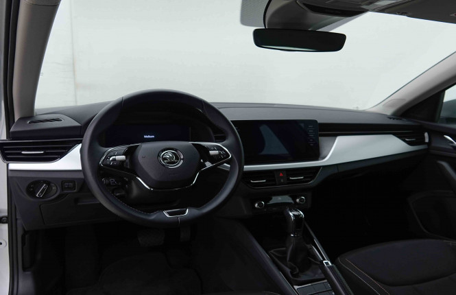SKODA_SKODA_SCALA_2655144_7.jpg