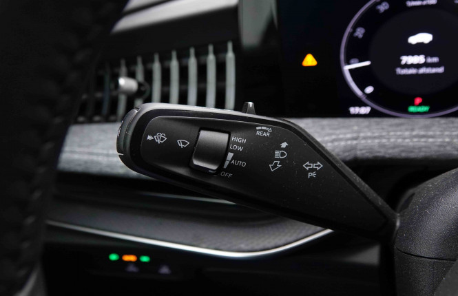 SKODA_SKODA_SUPERB_2551379_16.jpg SKODA_SKODA_SUPERB_2551379_16.jpg