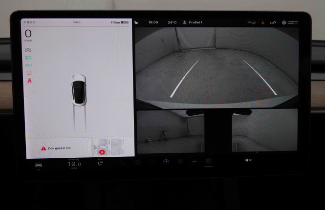 TESLA_TESLA_MODEL 3_2550931_42.jpg