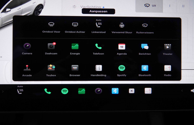 TESLA_TESLA_MODEL 3_2550931_44.jpg