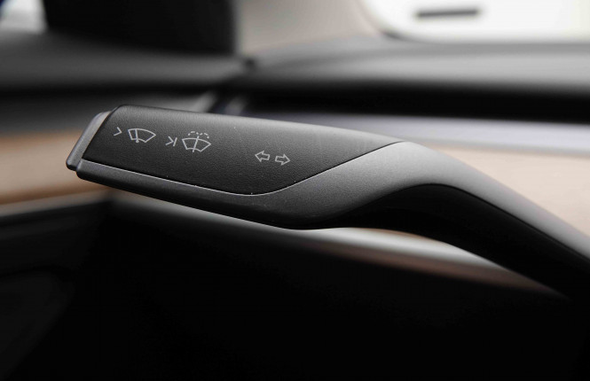 TESLA_TESLA_MODEL 3_2550931_46.jpg