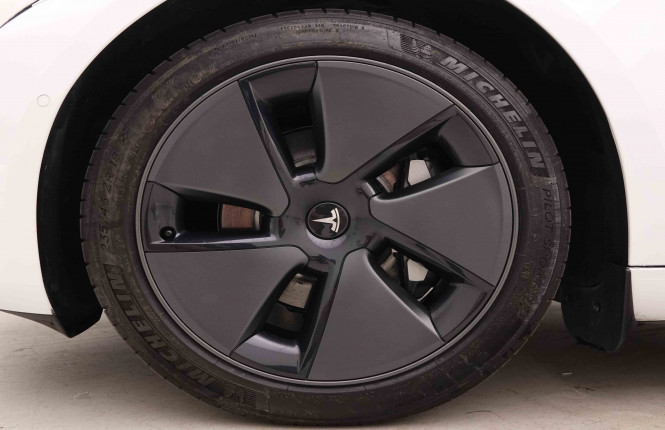 TESLA_TESLA_MODEL 3_2550931_51.jpg
