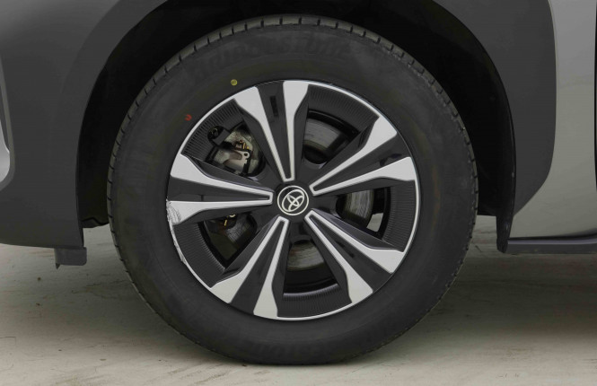 TOYOTA_TOYOTA_BZ4X_2654834_21.jpg