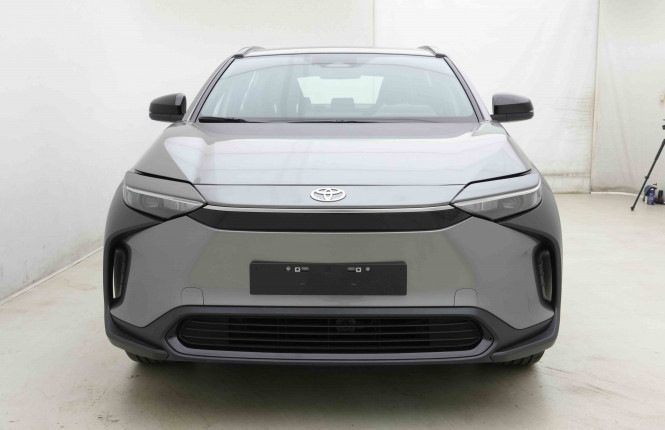 TOYOTA_TOYOTA_BZ4X_2654834_25.jpg