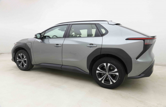 TOYOTA_TOYOTA_BZ4X_2654834_26.jpg