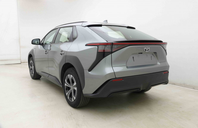 TOYOTA_TOYOTA_BZ4X_2654834_27.jpg