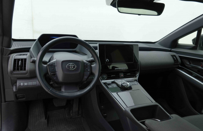 TOYOTA_TOYOTA_BZ4X_2654834_7.jpg