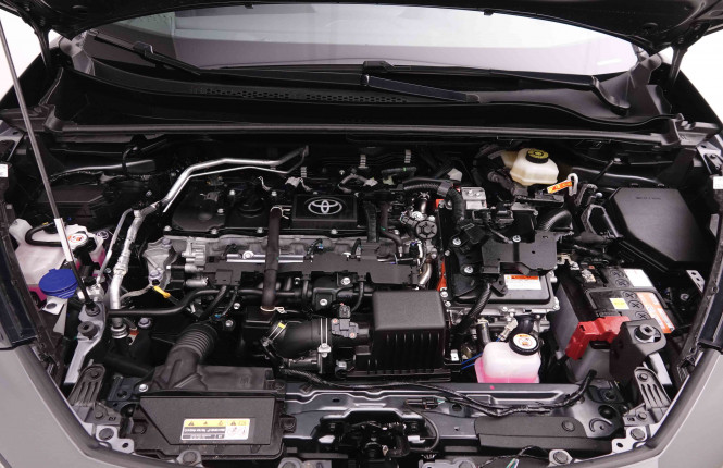 TOYOTA_TOYOTA_C_HR_2550782_20.jpg
