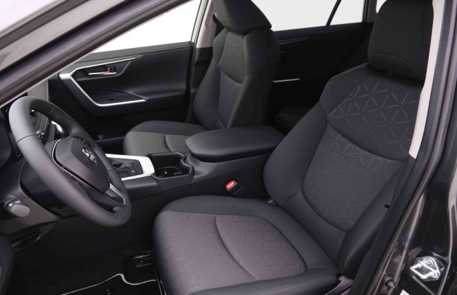TOYOTA_TOYOTA_RAV4_2547927_7.jpg