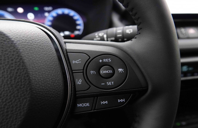TOYOTA_TOYOTA_RAV4_2653015_20.jpg