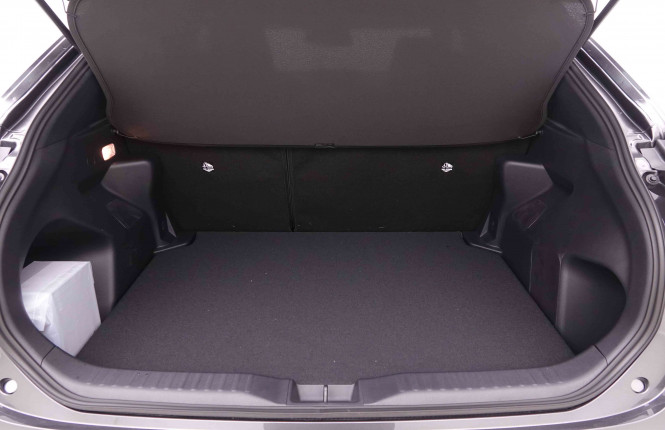 TOYOTA_TOYOTA_YARISCROSS_2445909_5.jpg