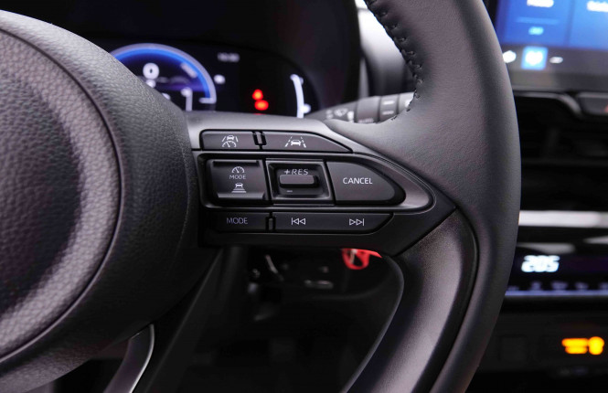 TOYOTA_TOYOTA_YARISCROSS_2547403_71.jpg