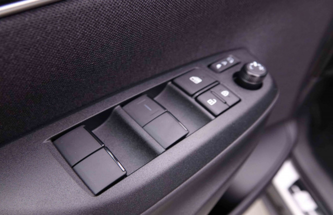 TOYOTA_TOYOTA_YARISCROSS_2549047_17.jpg