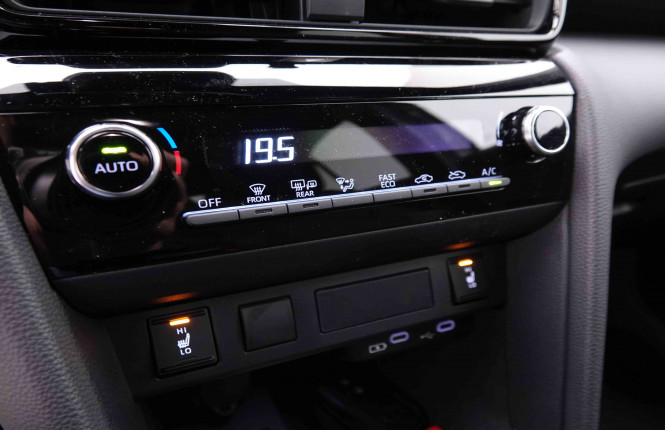 TOYOTA_TOYOTA_YARISCROSS_2549052_12.jpg