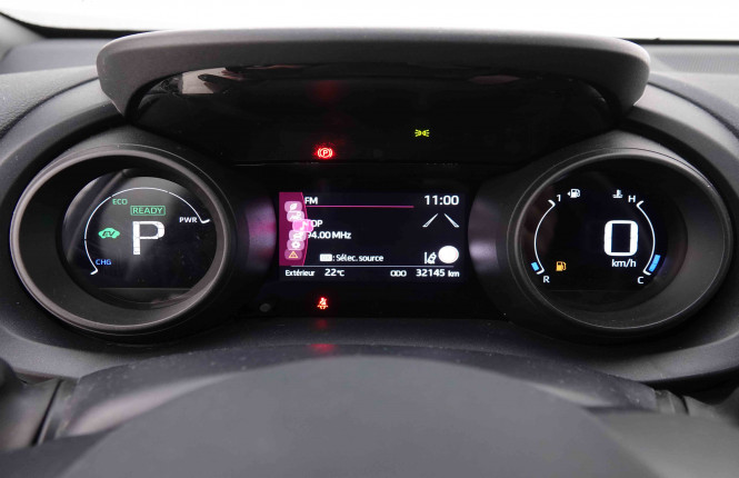TOYOTA_TOYOTA_YARISCROSS_2549299_14.jpg