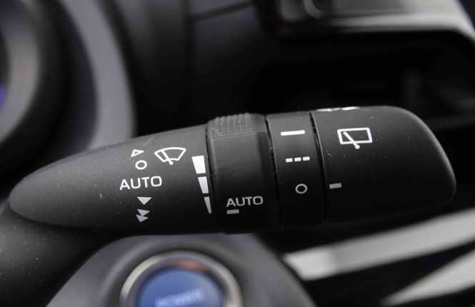 TOYOTA_TOYOTA_YARISCROSS_2549299_16.jpg