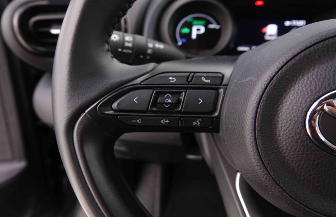 TOYOTA_TOYOTA_YARISCROSS_2549299_17.jpg